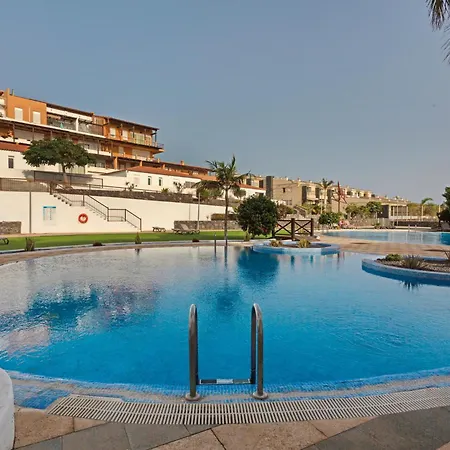 Obsidian Zafiro Amarilla Golf アパート