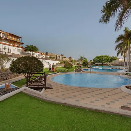 Obsidian Zafiro Amarilla Golf サンミゲル・デ・アボナ